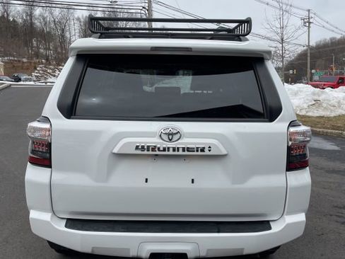 Used 2023 Toyota 4Runner SR5 Premium w/ Moonroof Package image 8