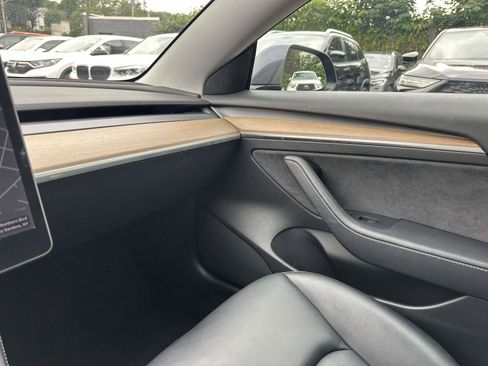 Used 2021 Tesla Model 3 Long Range AWD/4WD image 28