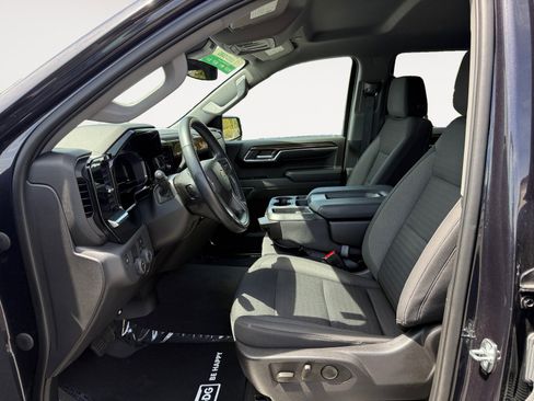 Used 2023 Chevrolet Silverado 1500 LT RWD image 10