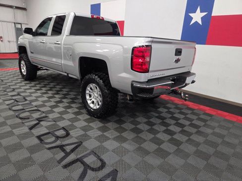 Used 2018 Chevrolet Silverado 1500 LT w/ Texas Edition RWD image 5