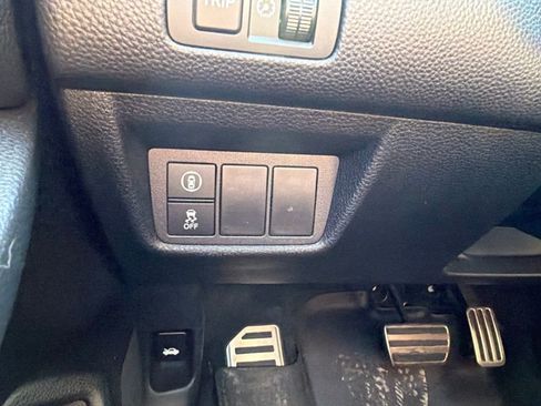 Used 2022 Honda Accord Sport image 9