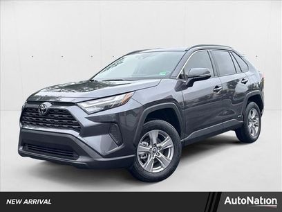 New 2025 Toyota RAV4 XLE