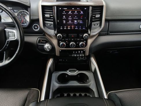 Used 2019 RAM 1500 Laramie RWD image 3