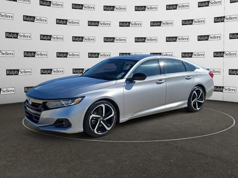 Used 2022 Honda Accord Sport Special Edition image 2