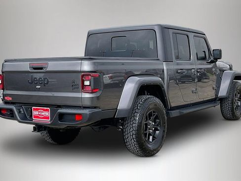 Used 2024 Jeep Gladiator Sport image 5