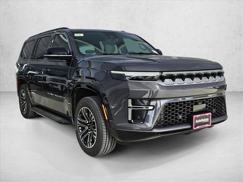 New 2026 Jeep Grand Wagoneer 2WD image 7