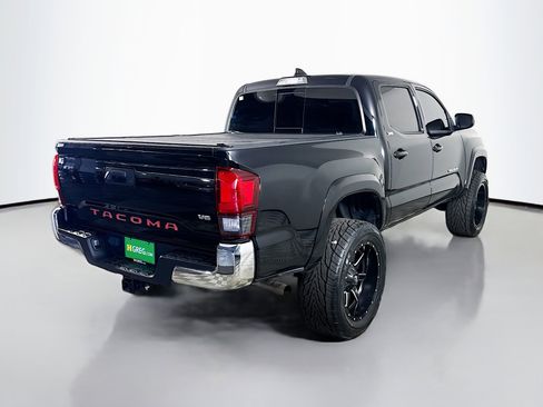 Used 2021 Toyota Tacoma TRD Sport image 10