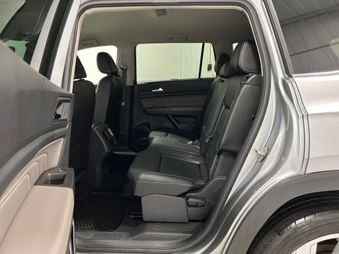 Used 2023 Volkswagen Atlas SE AWD/4WD image 27