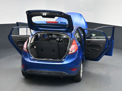 Used 2019 Ford Fiesta SE w/ Equipment Group 201A image 16