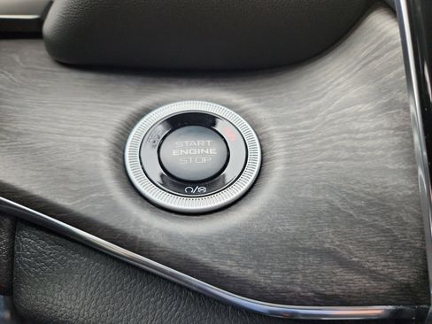 New 2025 Jeep Grand Cherokee Overland w/ Adv Protech Group III image 30