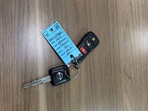 Used 2017 Nissan Frontier SV AWD/4WD image 30