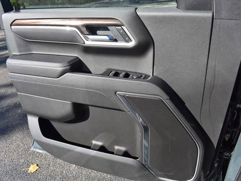 New 2025 Chevrolet Silverado 1500 LT image 32