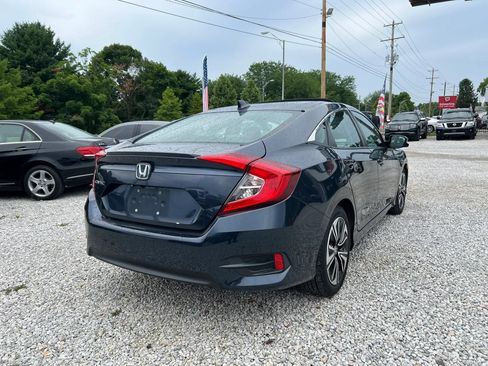 Used 2017 Honda Civic EX-T image 8