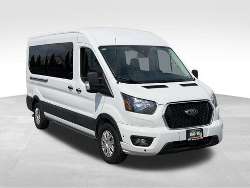 Used 2025 Ford Transit 350 XLT RWD image 3