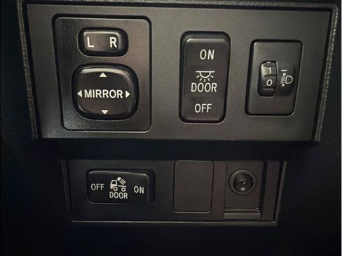 Used 2014 Toyota Tundra SR5 w/ TRD Off Road Package AWD/4WD image 24