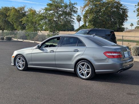 Used 2011 Mercedes-Benz E 350 Sedan image 4