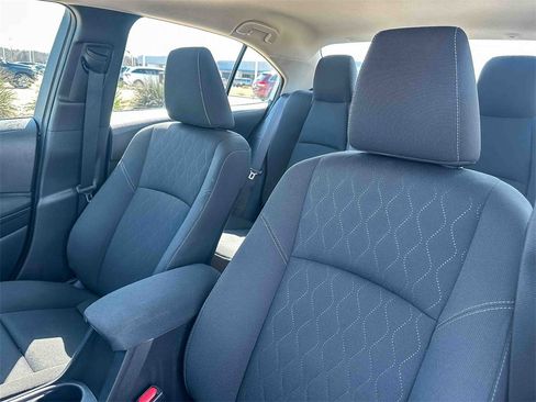 Certified 2024 Toyota Corolla LE image 14