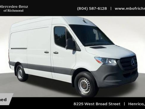 Used 2023 Mercedes-Benz Sprinter 2500 image 4