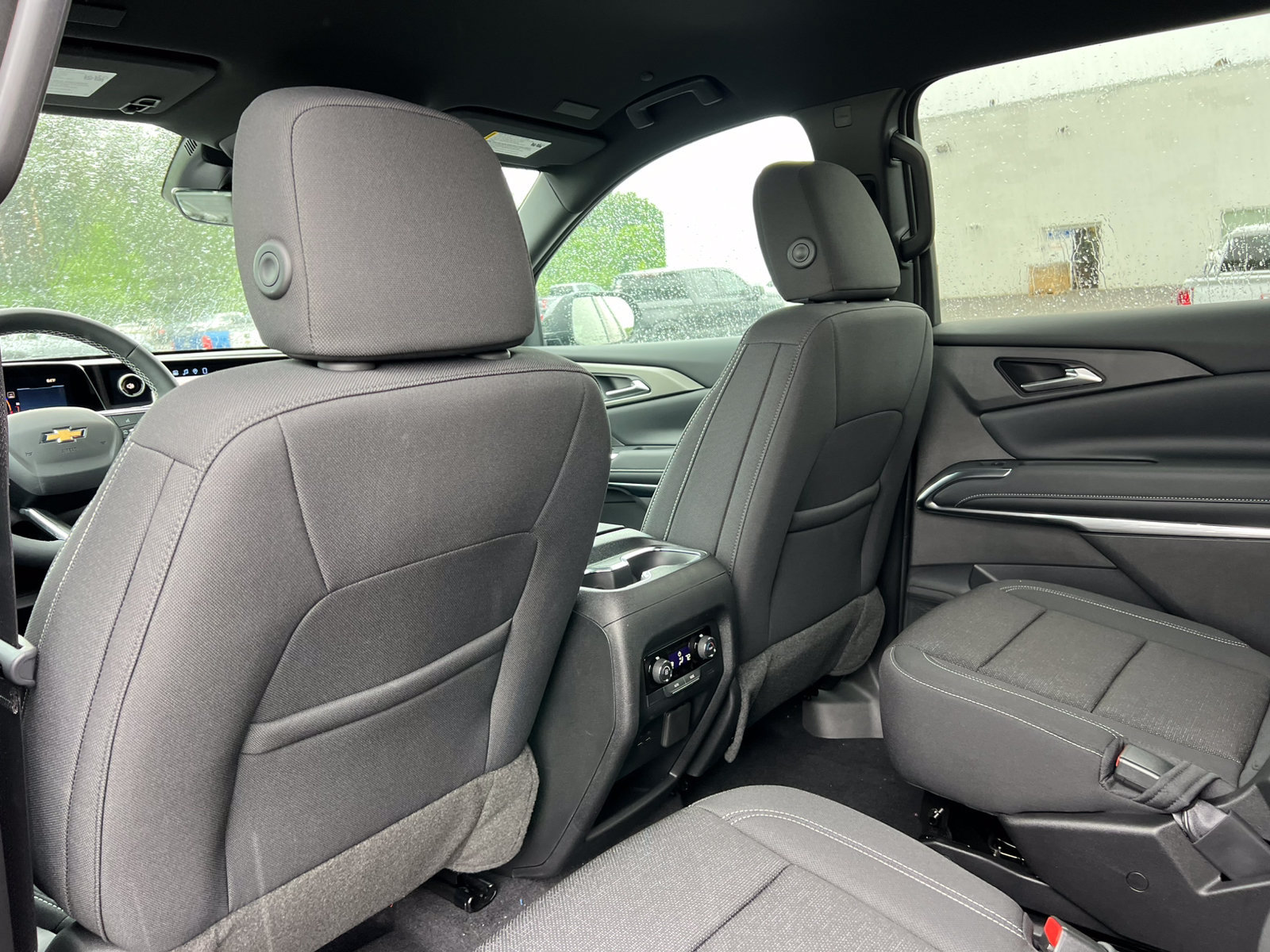 New 2026 Chevrolet Traverse LT w/ Driver Confidence Package AWD/4WD image 34