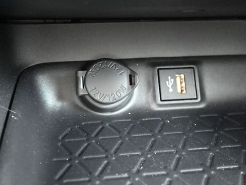 Certified 2025 Toyota RAV4 SE image 24