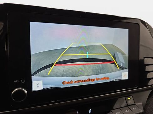 Certified 2025 Toyota Camry LE image 17