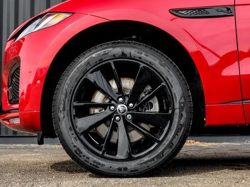 New 2026 Jaguar F-PACE R-Dynamic S image 4