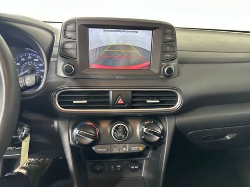 Used 2020 Hyundai Kona SE image 22