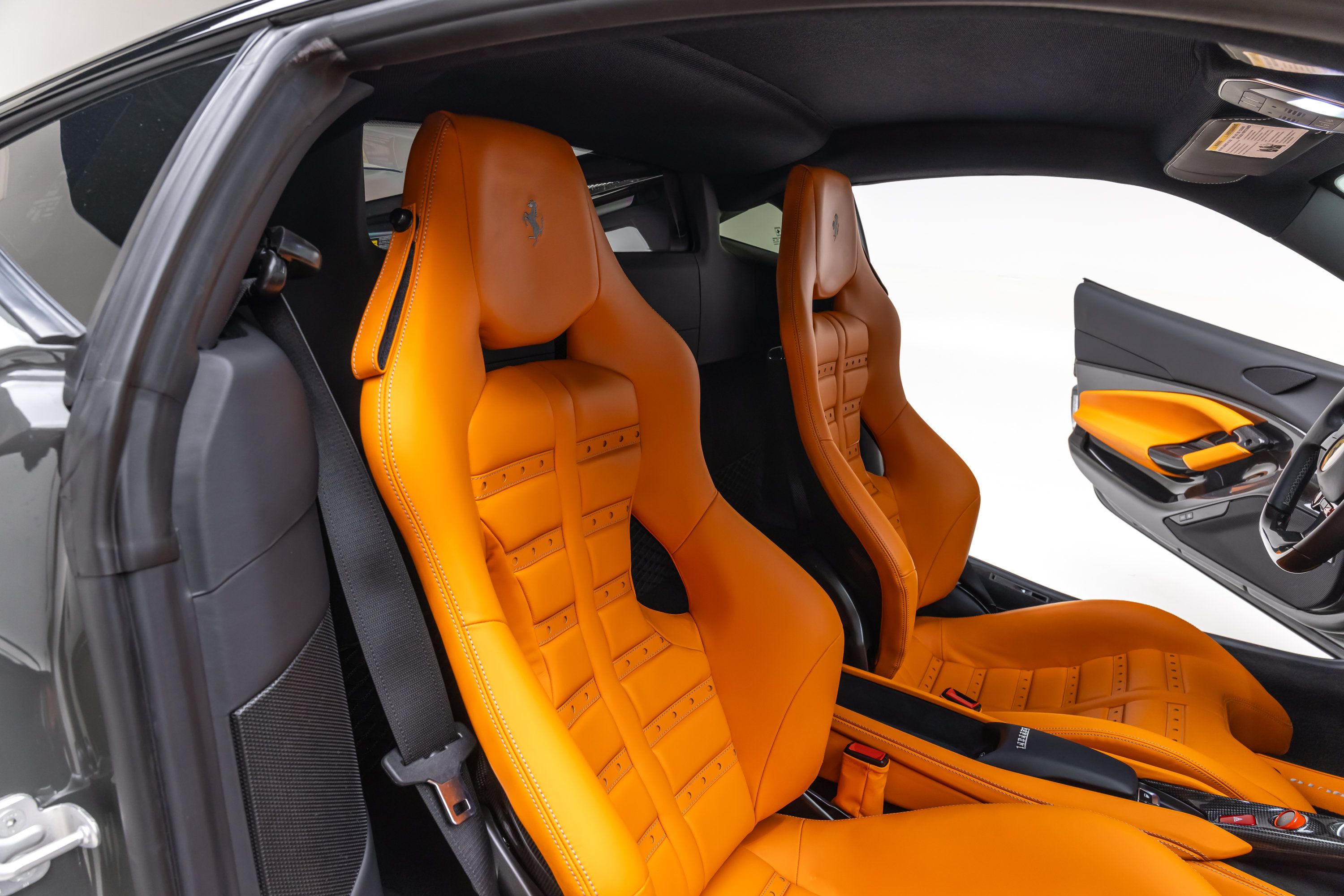 Certified 2022 Ferrari F8 Tributo RWD image 44