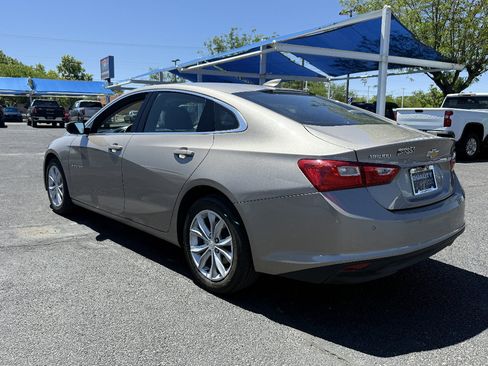 Used 2024 Chevrolet Malibu LT FWD image 8