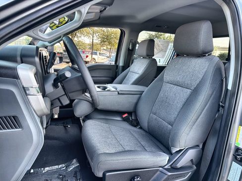 Certified 2025 Ford F250 XL w/ STX Appearance Package AWD/4WD image 11
