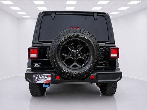 Used 2023 Jeep Wrangler Unlimited w/ Sun & Screen Package AWD/4WD image 13