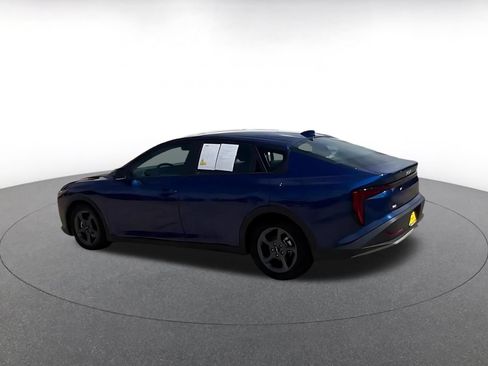 Used 2025 Kia K4 FWD image 9