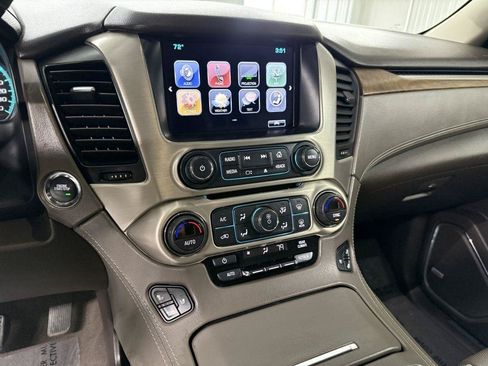 Used 2020 GMC Yukon XL Denali AWD/4WD image 19