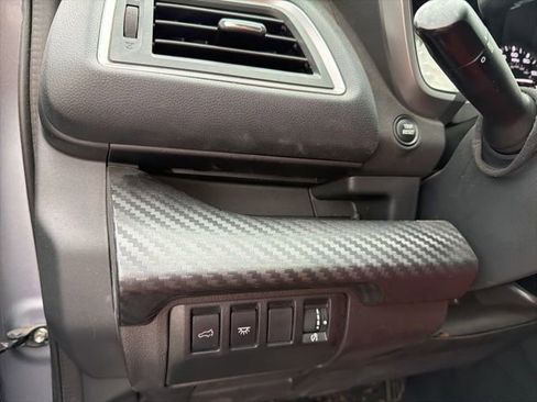 Used 2023 Subaru Ascent Premium w/ Convenience Package image 13