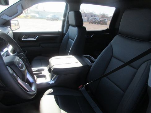 New 2026 GMC Sierra 1500 SLT w/ SLT Premium Plus Package image 13