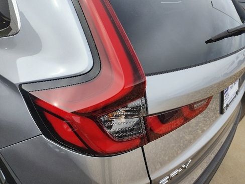 Used 2023 Honda CR-V EX-L image 5