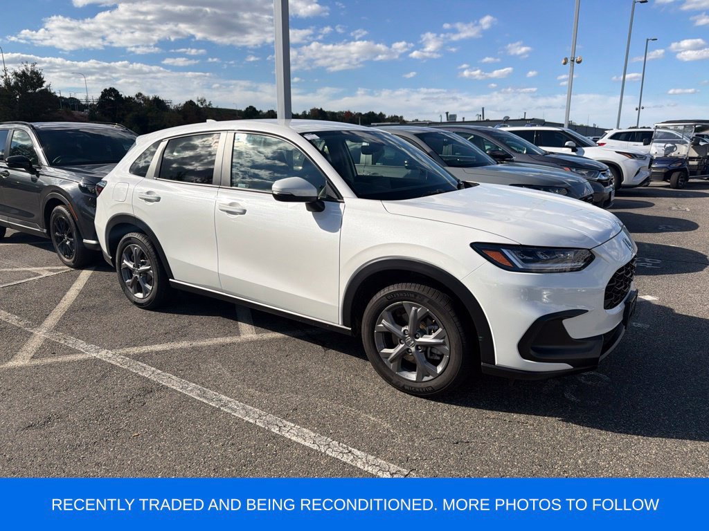 Used 2026 Honda HR-V LX image 1