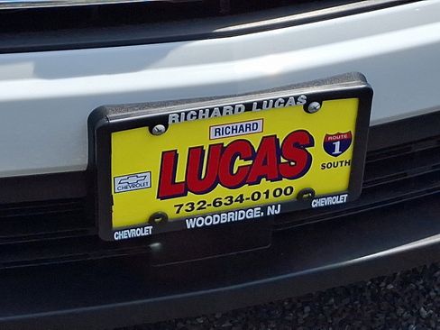 New 2025 Chevrolet Traverse LT w/ LPO, Floor Liner Package image 4