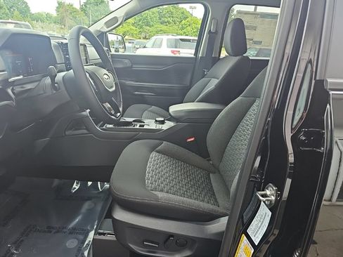 New 2026 Ford Ranger XLT w/ Equipment Group 301A High AWD/4WD image 9