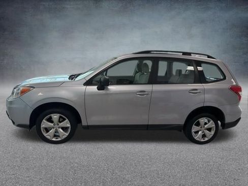 Used 2016 Subaru Forester 2.5i w/ Alloy Wheel Package AWD/4WD image 9