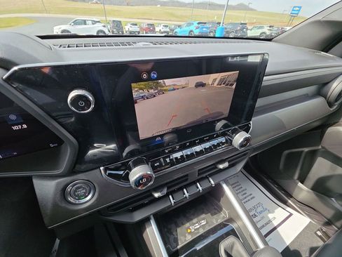 New 2026 Chevrolet Colorado Trail Boss image 17