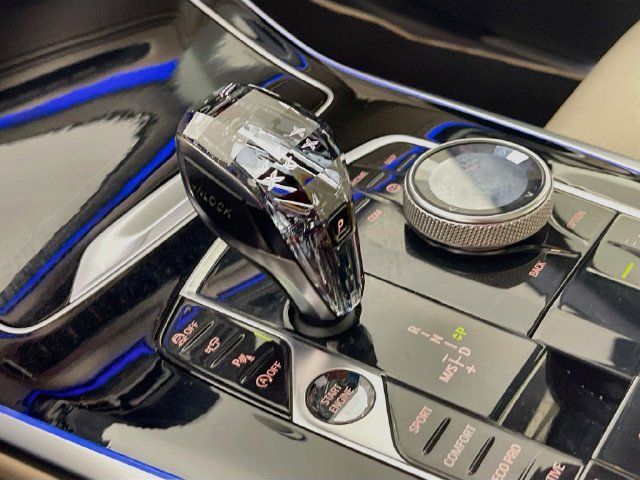 Used 2019 BMW X7 xDrive40i w/ Premium Package AWD/4WD image 18