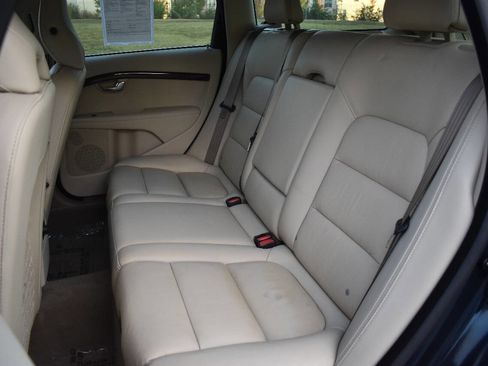 Used 2013 Volvo XC70 3.2 AWD/4WD image 15