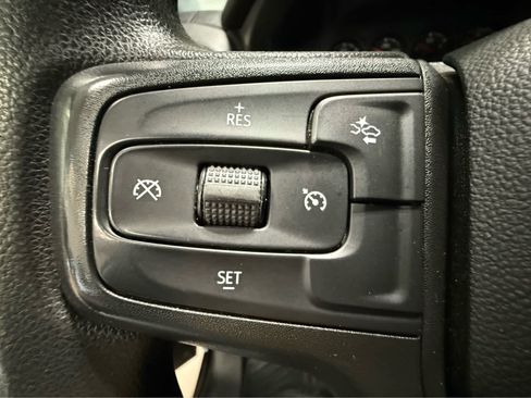 Used 2024 Chevrolet Silverado 2500 Custom w/ Custom Value Package image 19