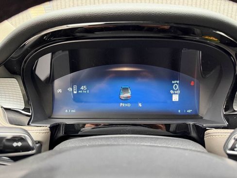 New 2026 Lincoln Corsair Premiere image 40