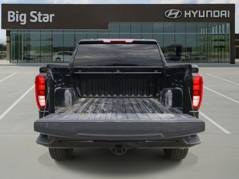 Used 2025 GMC Sierra 1500 Elevation image 8