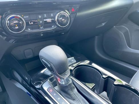 Used 2025 Chevrolet Trax ACTIV w/ Driver Confidence Package image 22