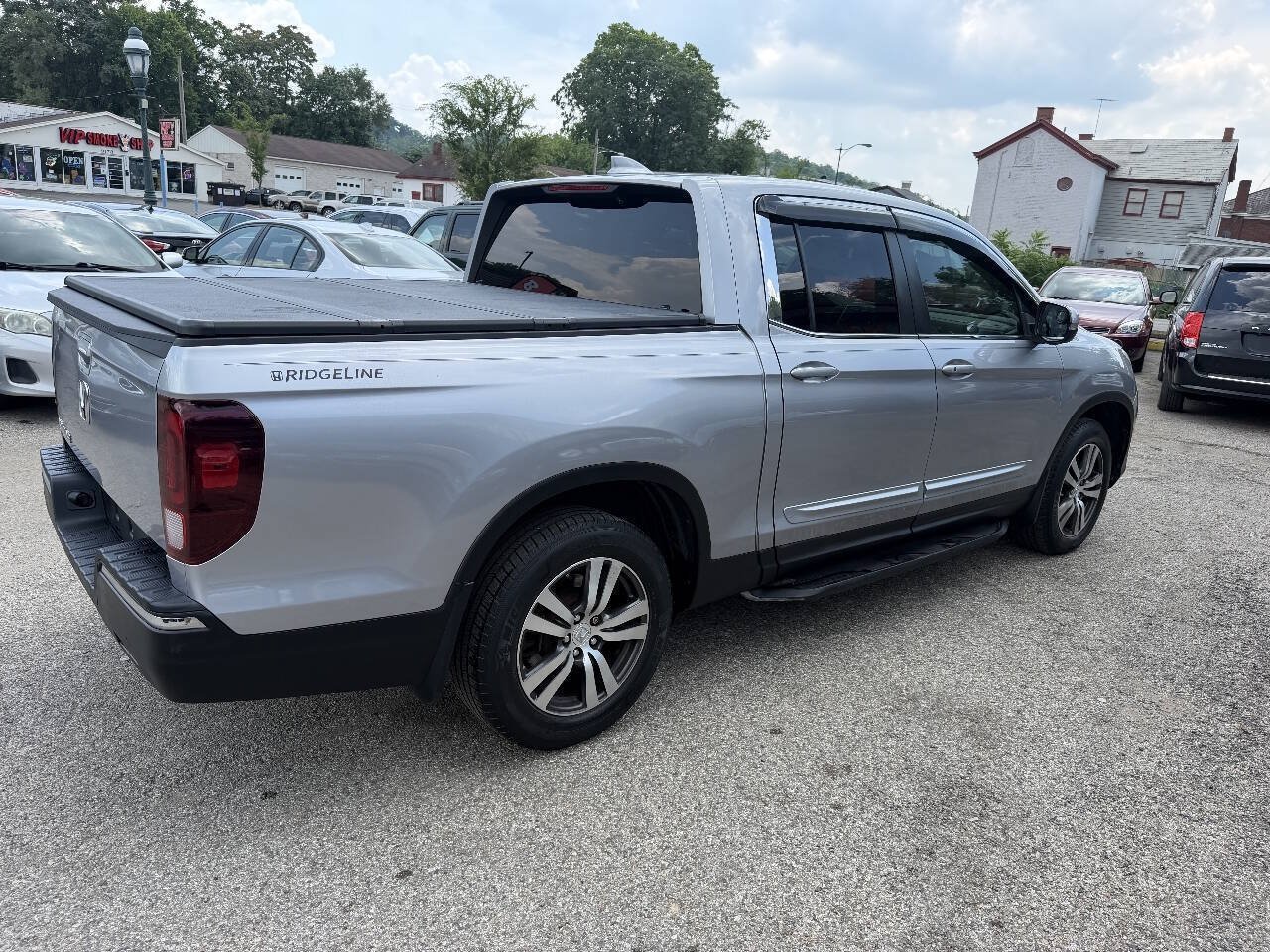 Used 2017 Honda Ridgeline RTS image 4