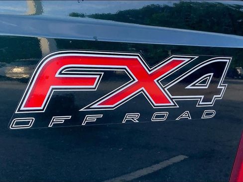 Used 2013 Ford F250 Lariat w/ Lariat Ultimate Pkg AWD/4WD image 29