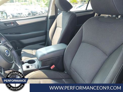 Used 2018 Subaru Outback 2.5i Premium image 12